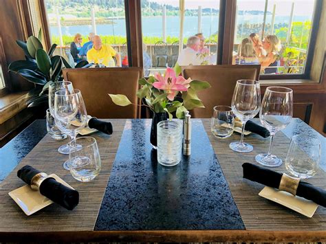 bellwether brunch|Come down to the Lighthouse Bar & Grill .